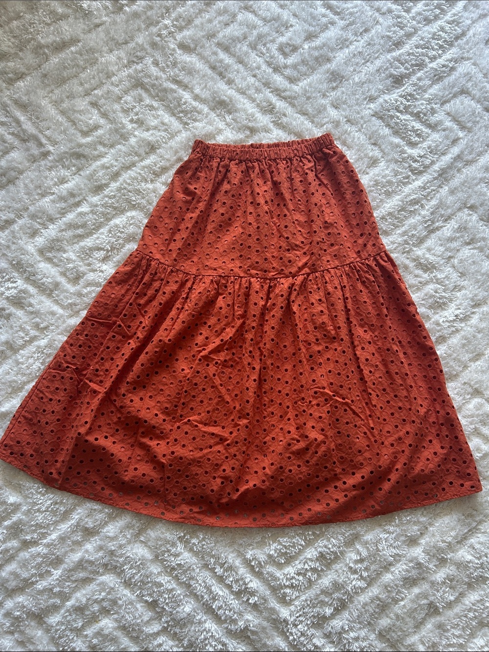 Astr the Label Nalley Eyelet Tiered Skirt - Rust Orange